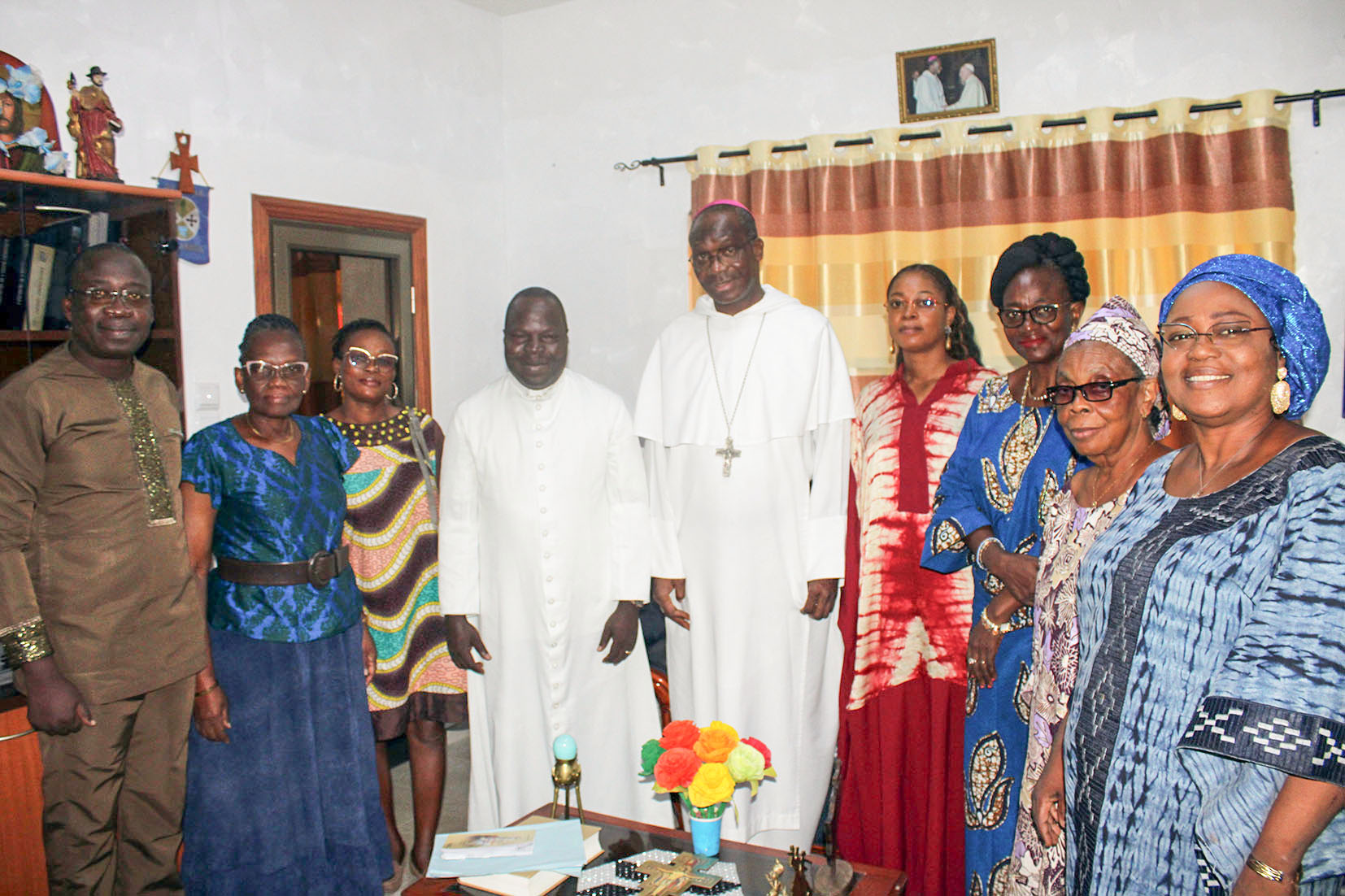Visite du bureau diocésain à Mgr Houngbedji en vue de l’année jubilaire 2025